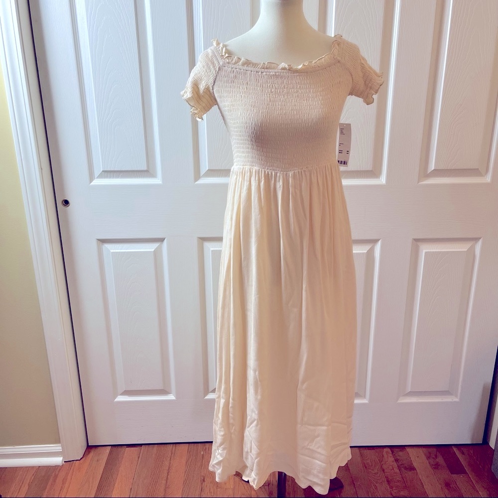 NWT Urban Outfitters sundress medium (only dresses marked buy 1 get 1)